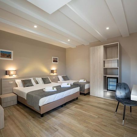 Villa Carducci Comacchio Eksteriør billede